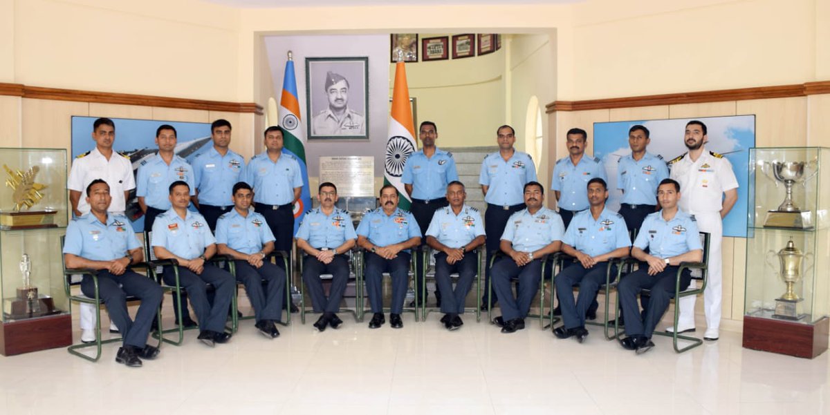 11 Test Pilots, 2 Flight Test Engineers graduate from AFTPS in Bengaluru – Indian Defence Research Wing