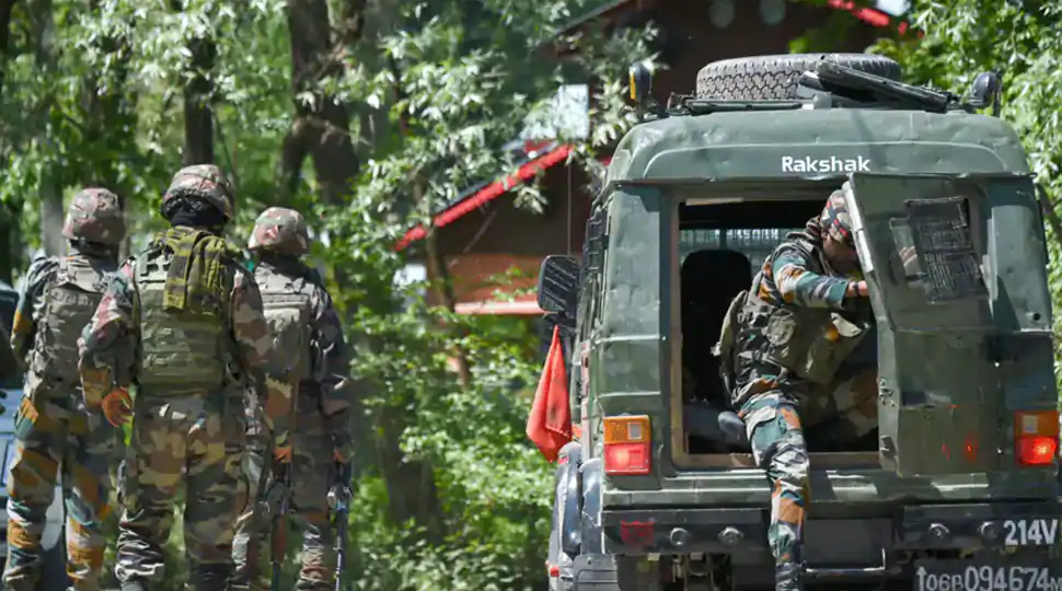 Encounter in Jammu and Kashmir’s Kulgam gets over, terrorists escape in night – Indian Defence Research Wing