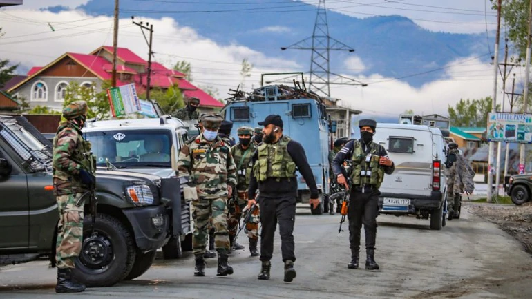 Kashmir Police IG triggers controversy with comments against Central force – Indian Defence Research Wing