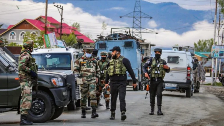 Security forces bury hatchet over Kashmir Police IG’s remark on CRPF – Indian Defence Research Wing