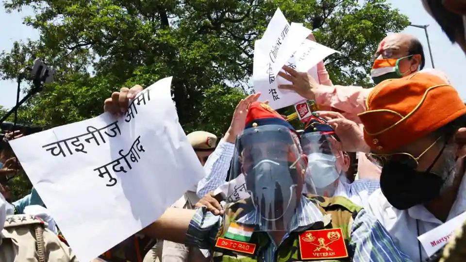 Delhi Police detain at least 22 protesters outside Chinese Embassy – Indian Defence Research Wing