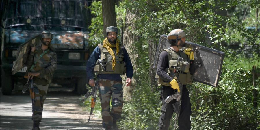 Four Militants, Including a Pakistani, Killed by Security Forces in Srinagar & Kulgam – Indian Defence Research Wing