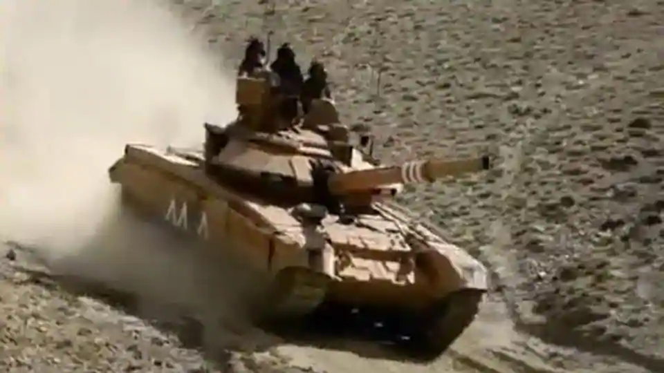 India deploys T-90 tanks in Galwan Valley after China’s aggressive posturing at LAC – Indian Defence Research Wing