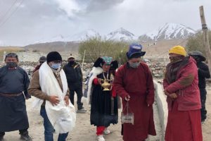 Ladakh MP Namgyal visits people living near LAC, promises safety amid standoff with China – Indian Defence Research Wing