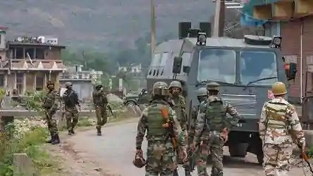 Militants escape during encounter leaving arms and ammunition behind, one suspect arrested – Indian Defence Research Wing