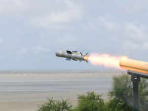 India test fires helicopter-launched anti-tank ‘Dhruvastra’ missile in Odisha. – Indian Defence Research Wing