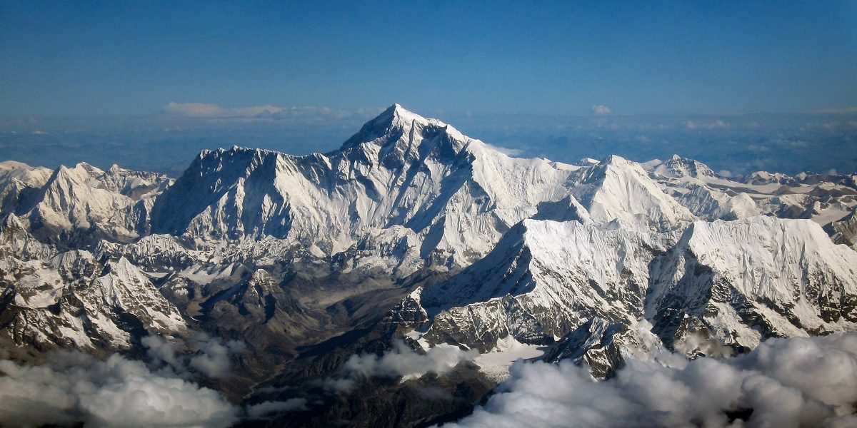 China’s Draft Pact for Everest Height Announcement With Nepal Raises Eyebrows in India – Indian Defence Research Wing