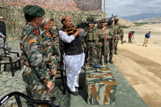 Make in India Gets Big Push as Rajnath Singh Announces Import Embargo on 101 Weapon Systems – Indian Defence Research Wing