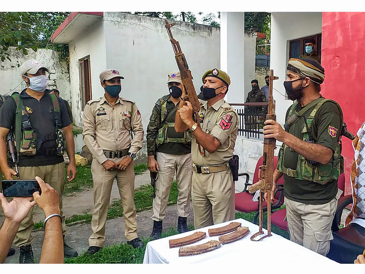 Terror hideout busted in Poonch, arms recovered – Indian Defence Research Wing