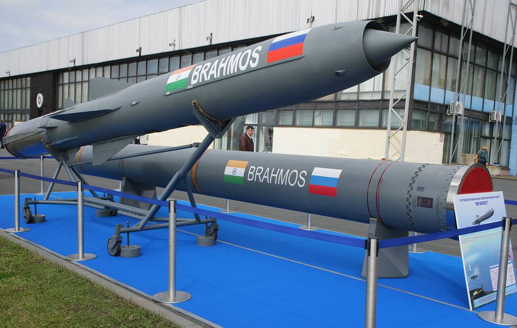 Tests of increased-range BrahMos cruise missiles set for 2020 – Indian Defence Research Wing