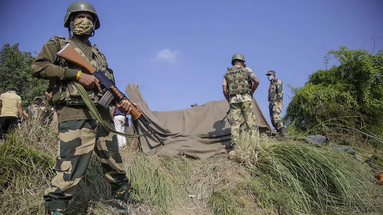BSF foils infiltration bid by 5 Pakistan terrorists along international border in J&K’s Samba – Indian Defence Research Wing