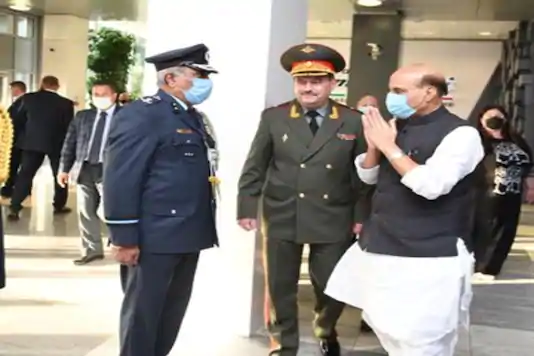 Defence Minister Rajnath Singh Reaches Russia for Crucial SCO Meet – Indian Defence Research Wing