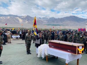 Nation bids tearful adieu to SFF commando Nyima Tenzin who lost his life along LAC – Indian Defence Research Wing