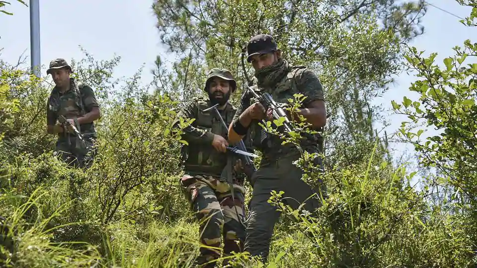 Pak firing along LoC kills another army officer in Jammu’s Rajouri district – Indian Defence Research Wing