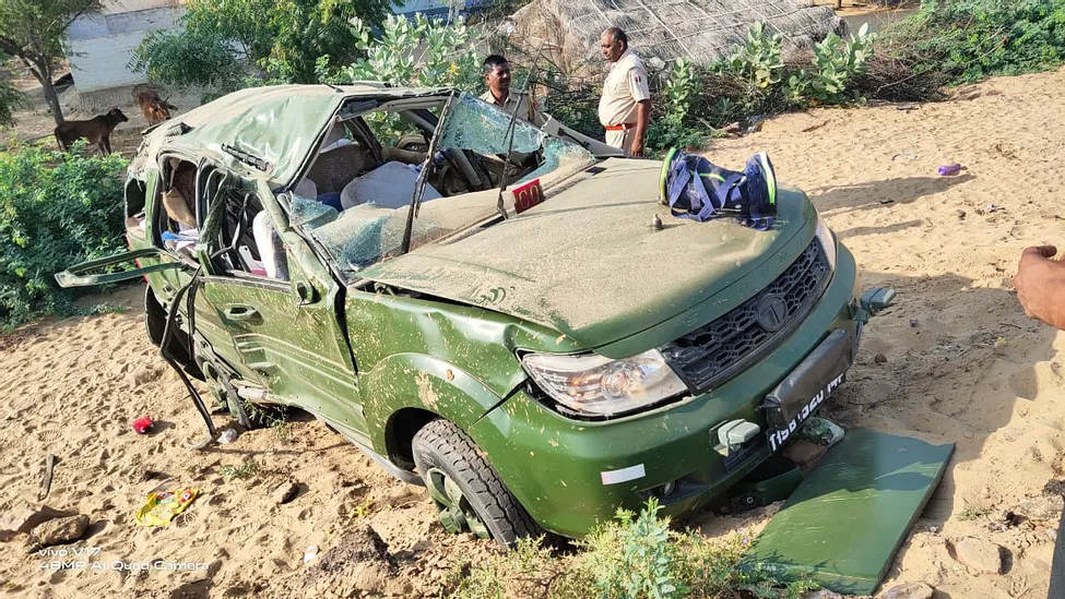 Two Army officers killed after vehicle turns turtle on Bikaner-Jaipur road – Indian Defence Research Wing