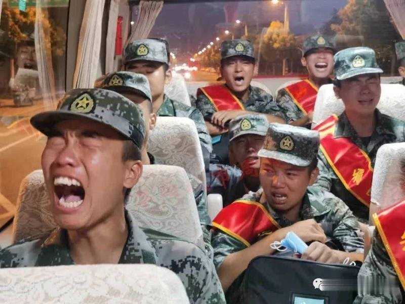 Video shows Chinese soldiers crying as they allegedly head to Sino-Indian border – Indian Defence Research Wing