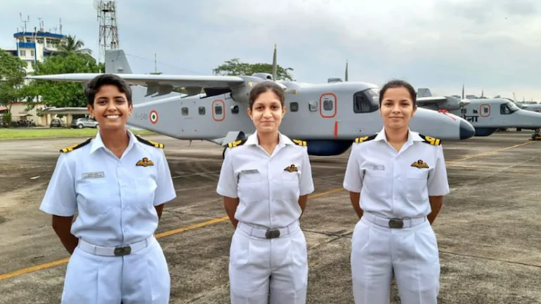 Indian Navy gets first batch of women pilots for Maritime Reconnaissance missions – Indian Defence Research Wing