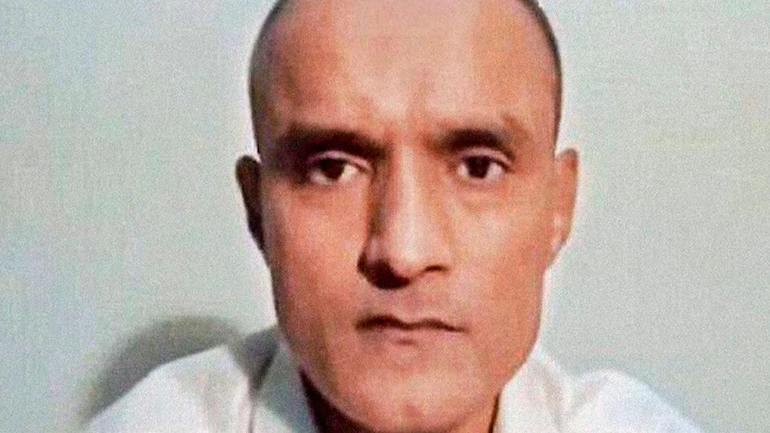 Lawyers in Pakistan refuse to defend Kulbhushan Jadhav even as country refuses to allow Indian lawyers – Indian Defence Research Wing