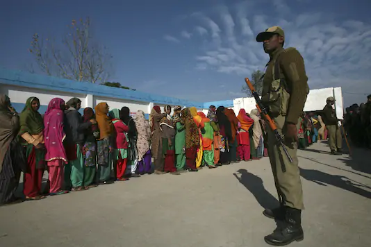 Centre to Send 25,000 More Troops to Kashmir Ahead of Local Body Elections – Indian Defence Research Wing