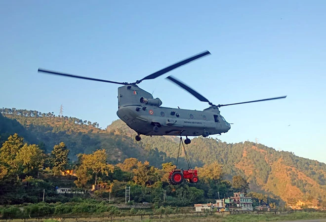 ‘Always want to be in frontline’; Anand Mahindra shares pics of IAF airlifting Mahindra tractor – Indian Defence Research Wing