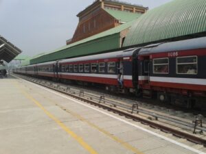 Rail link connecting Kashmir with rest of India to be completed by 2022 – Indian Defence Research Wing